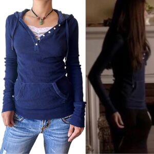 Vintage Y2K American Eagle Henley ASO Elena